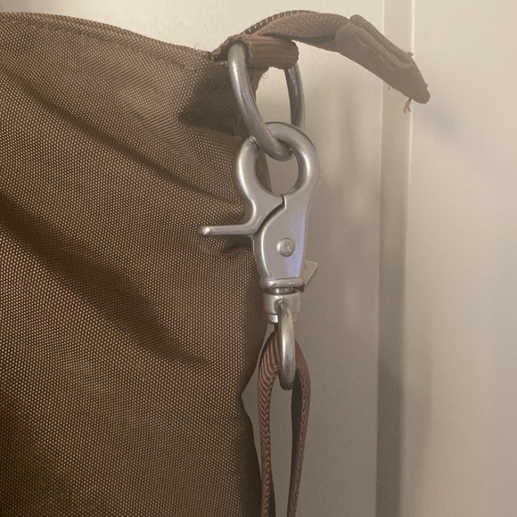 Baggallini Travel Computer Bag - Picture 4 of 13